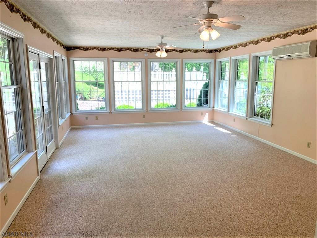 Ridgewood Heights - Residential