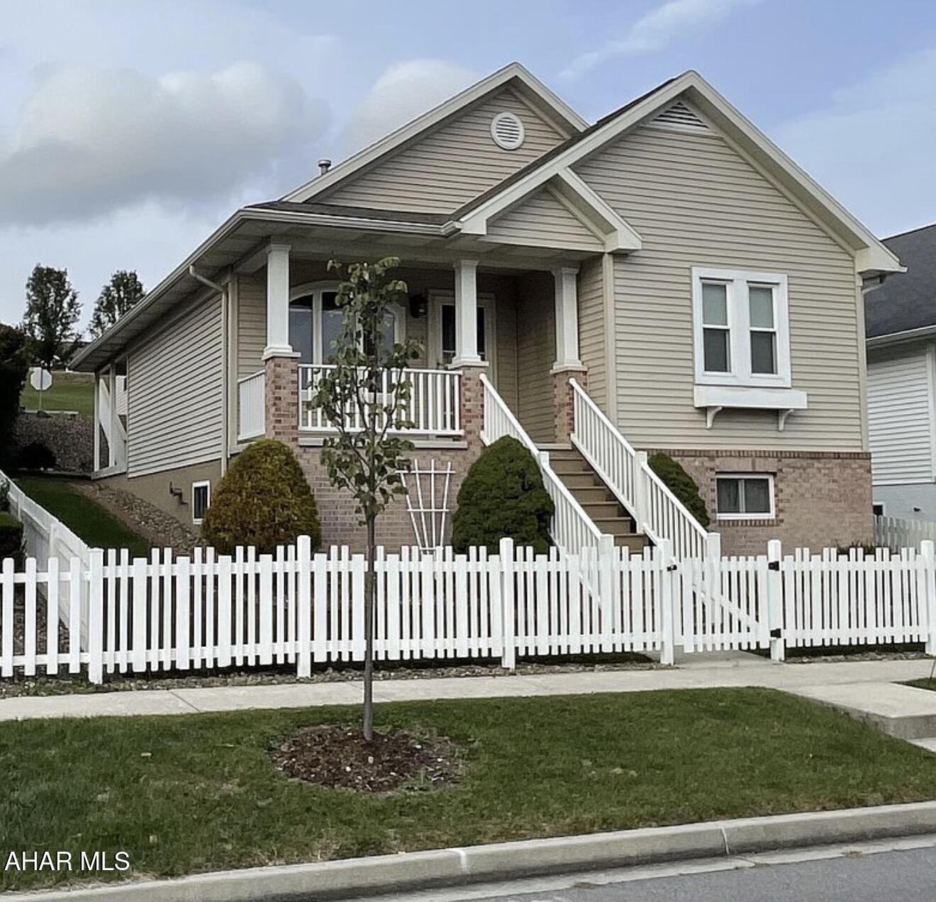 Holiday Hills - Residential