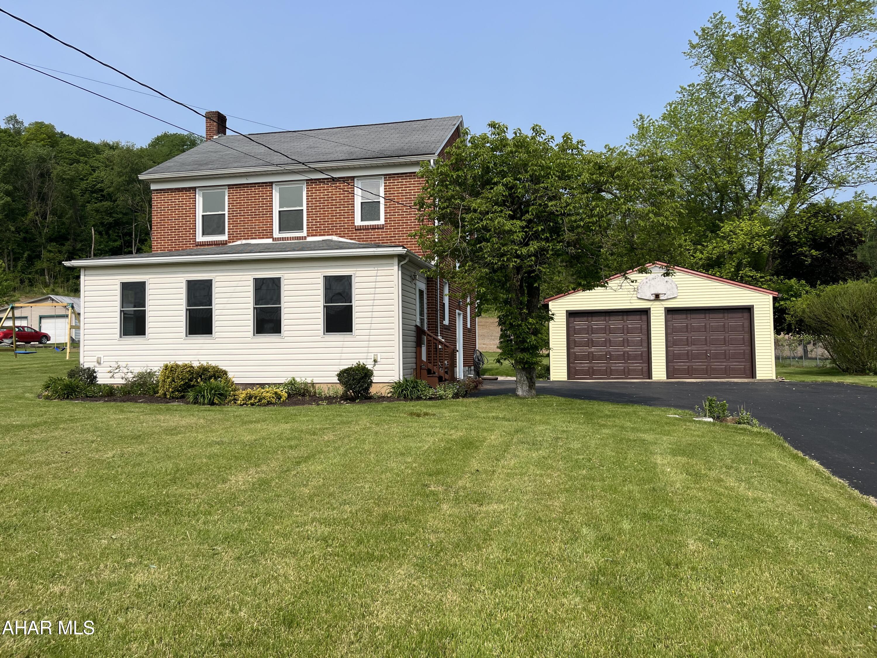 Catherine Township - Residential