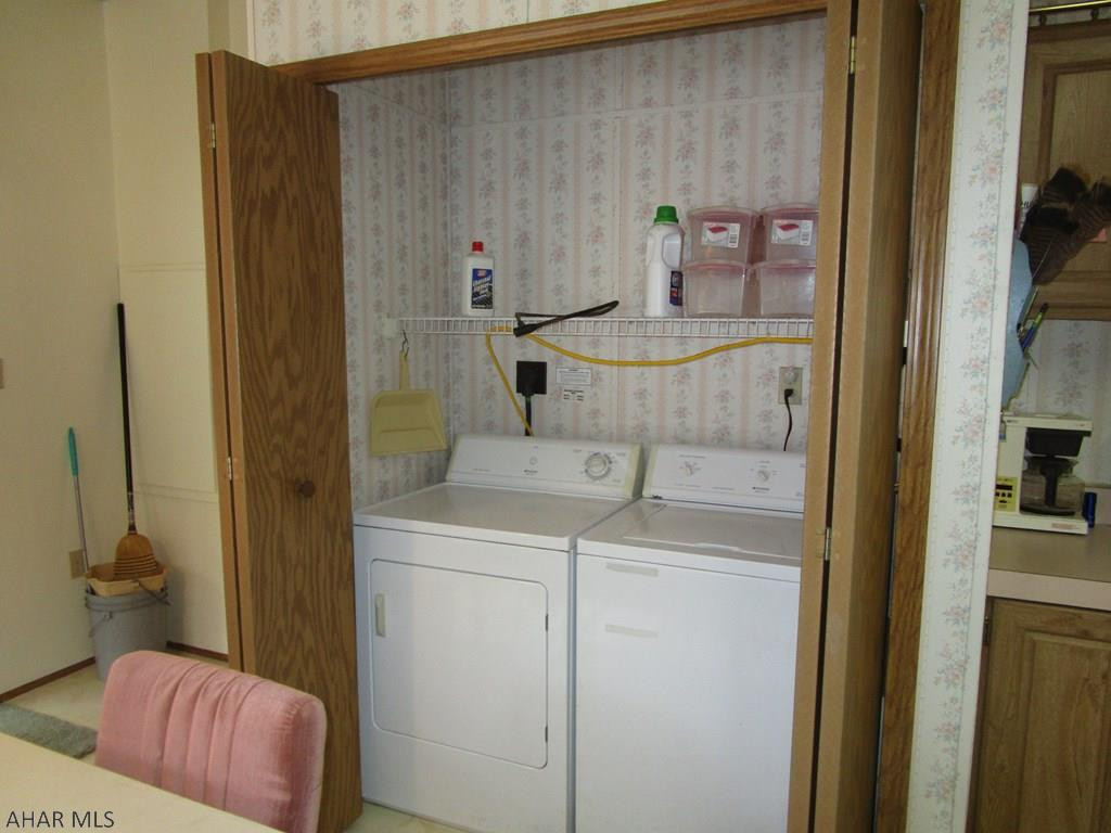 Glendale Yearound - Residential