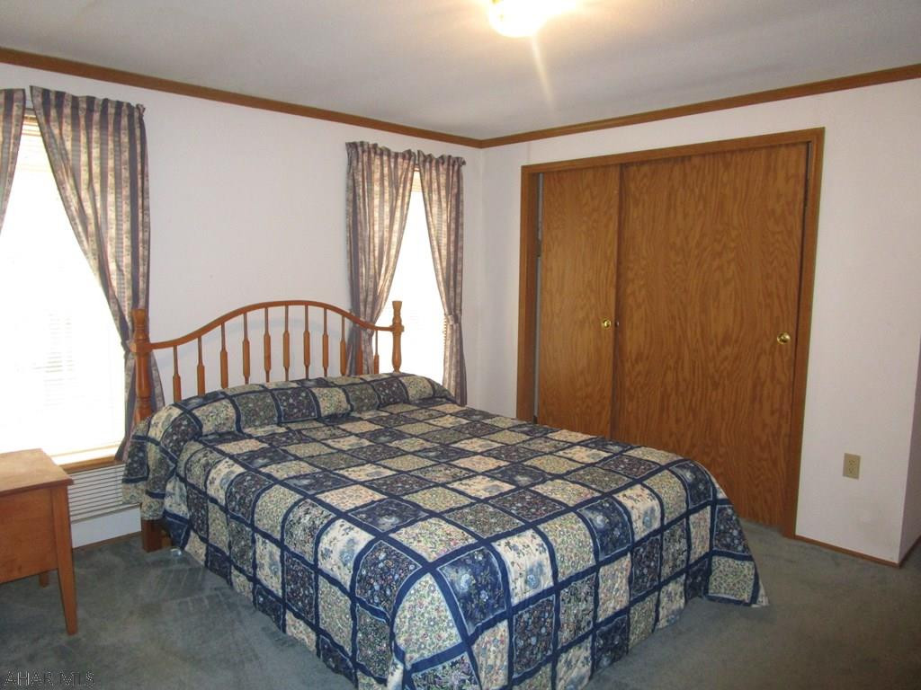 Glendale Yearound - Residential