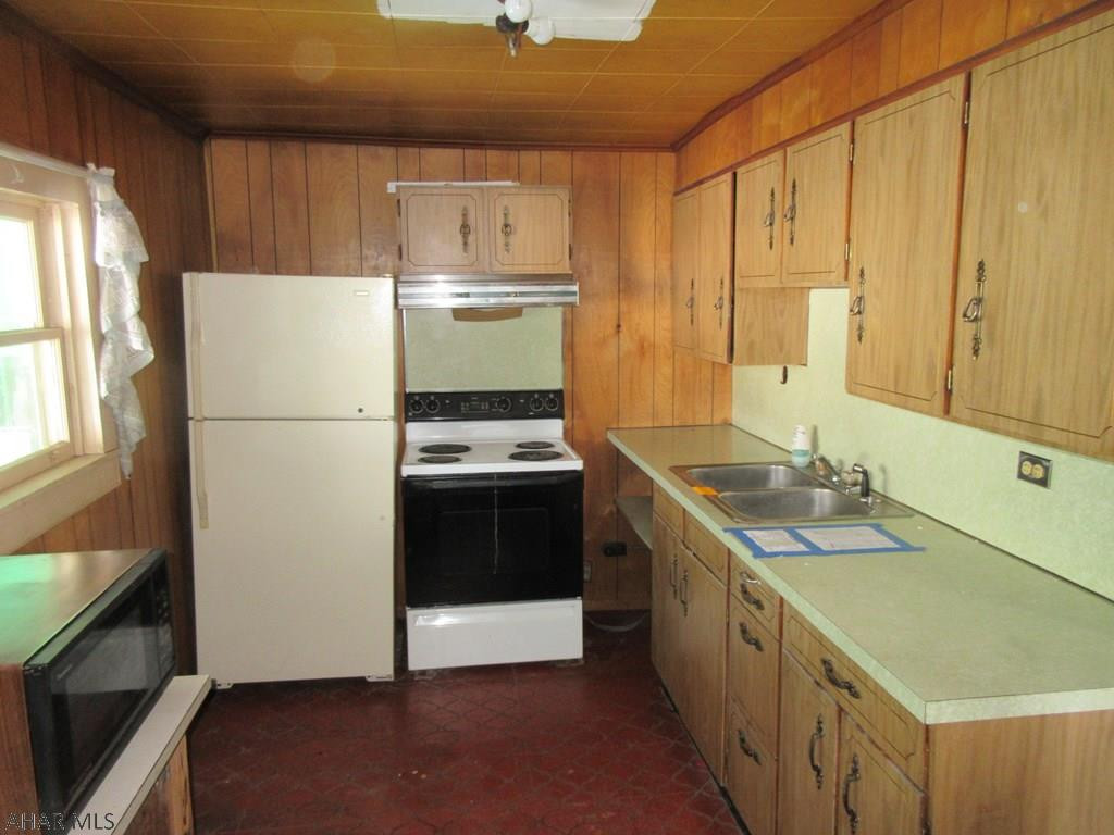 Unknown - Residential