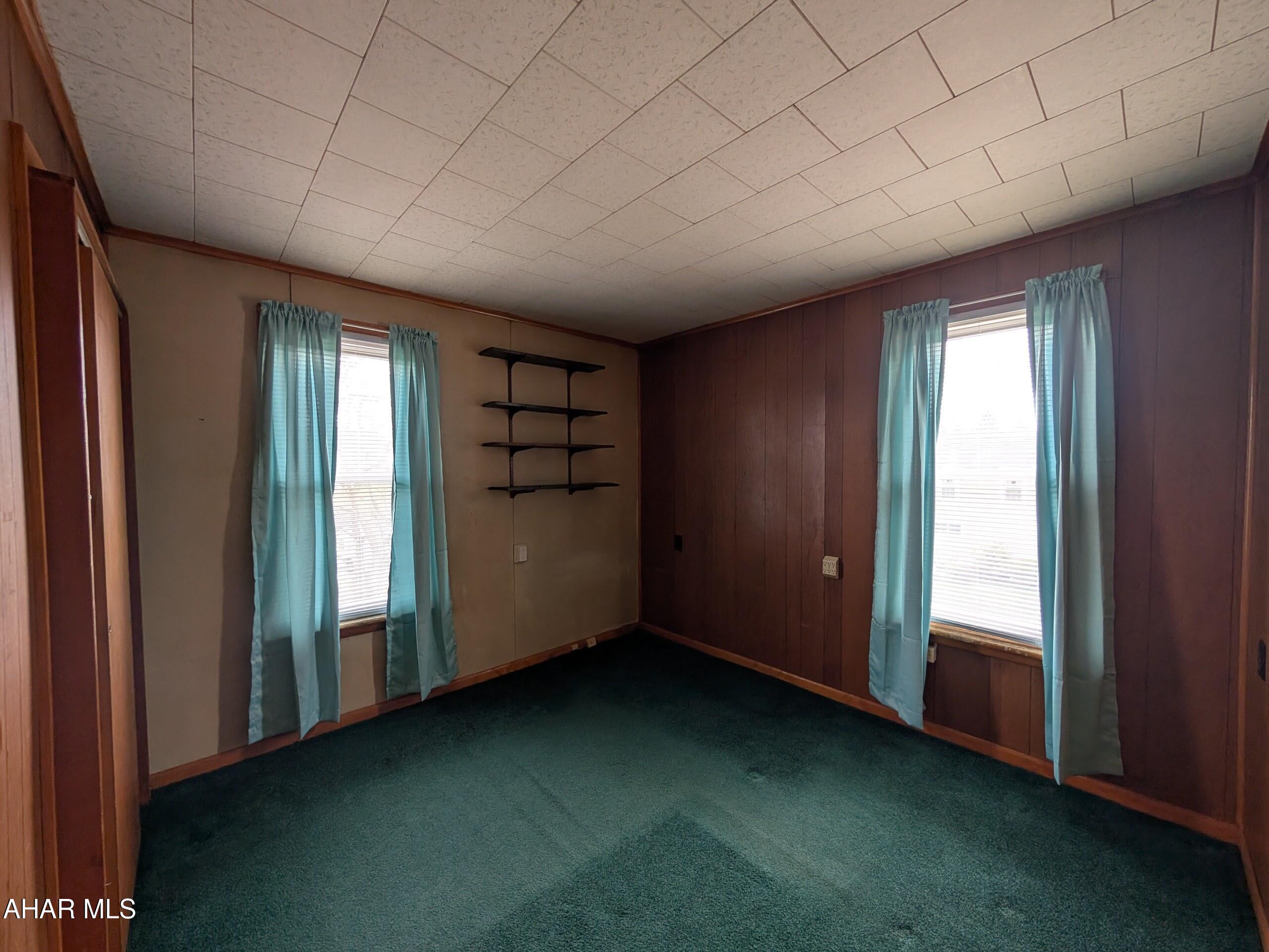 Llyswen - Residential