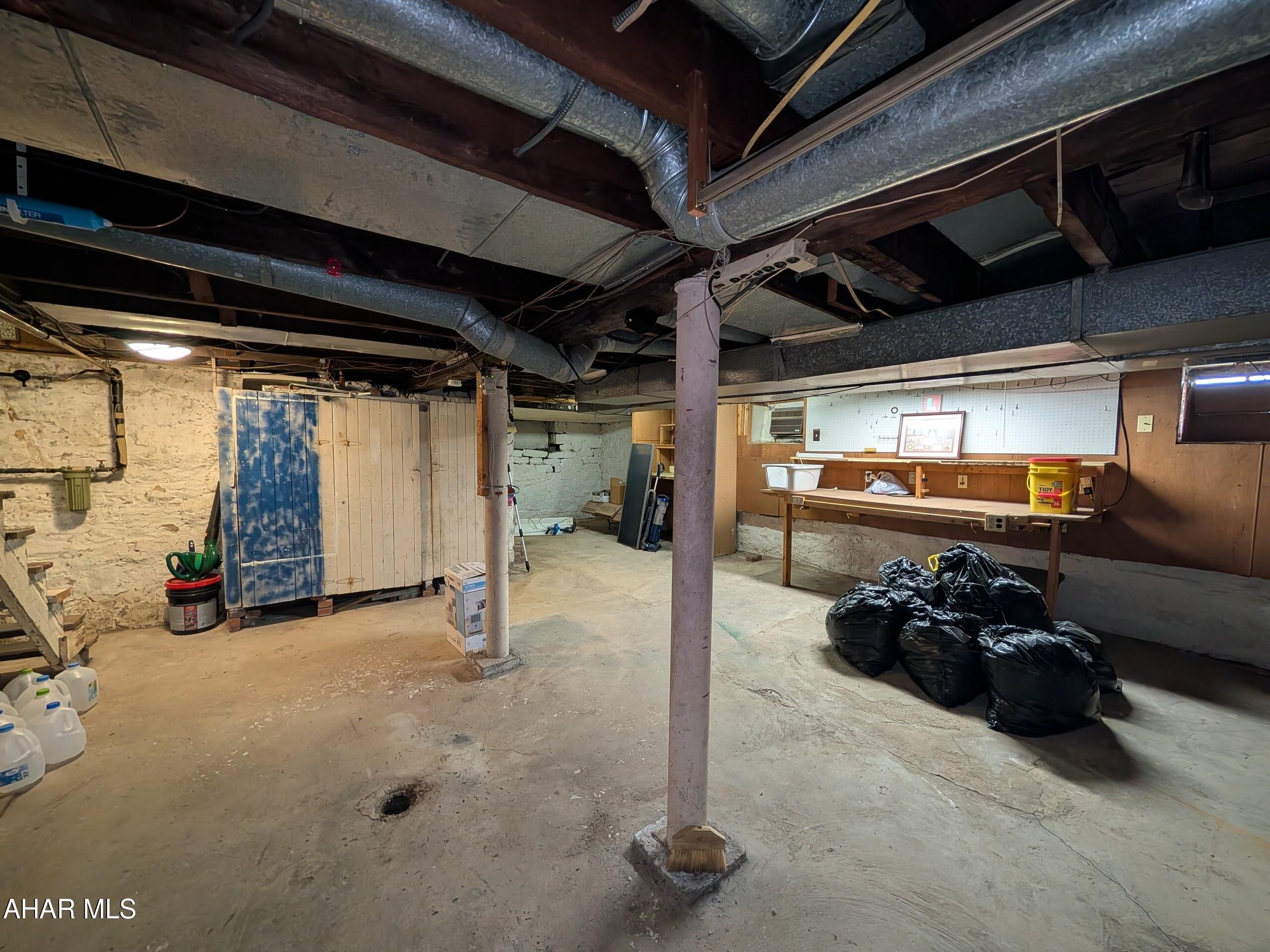 Llyswen - Residential