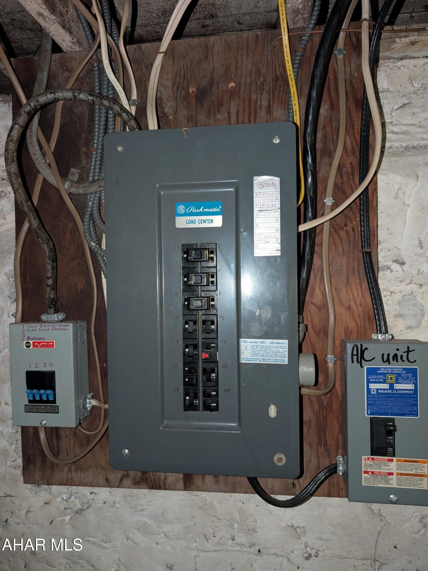 Llyswen - Residential