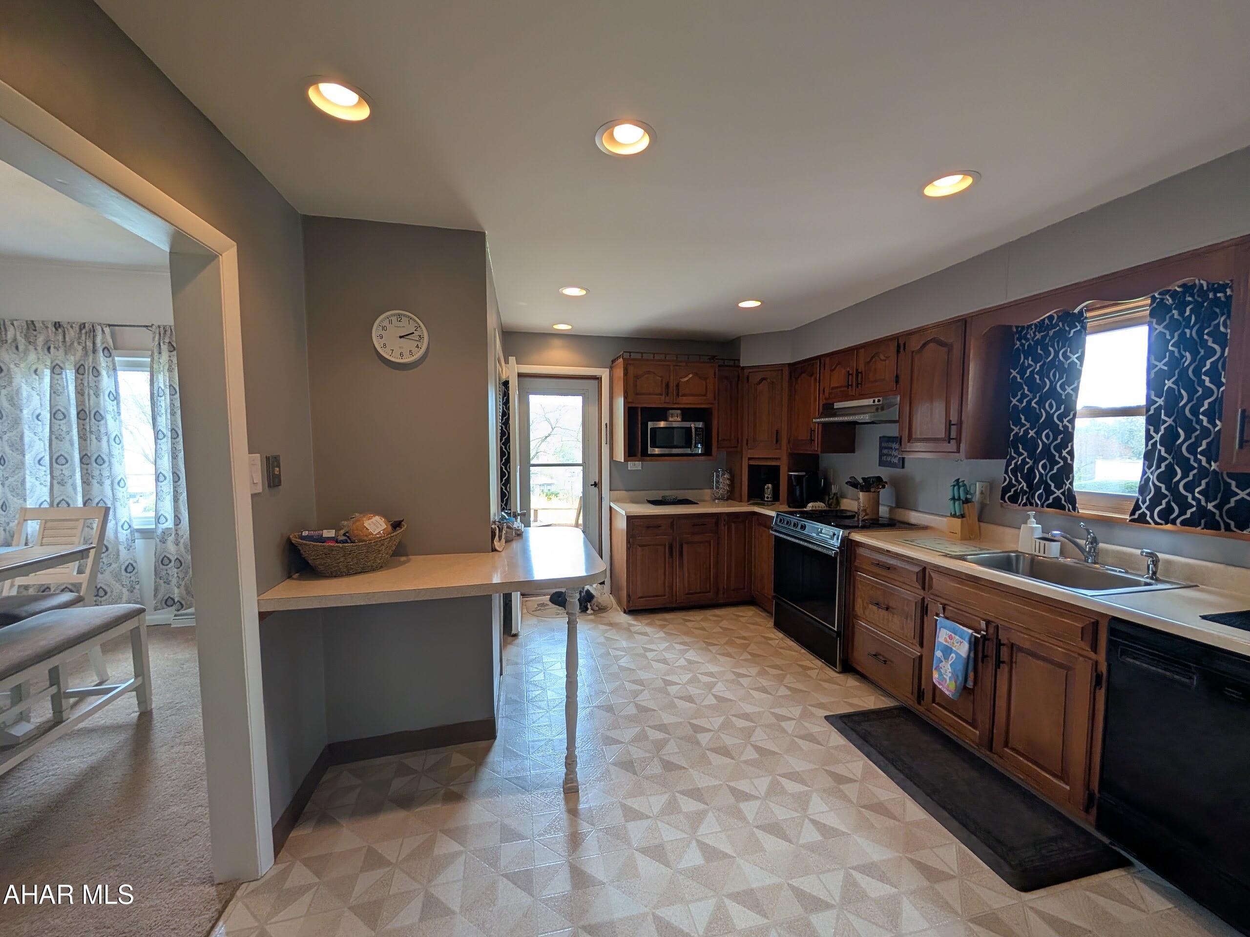 Llyswen - Residential