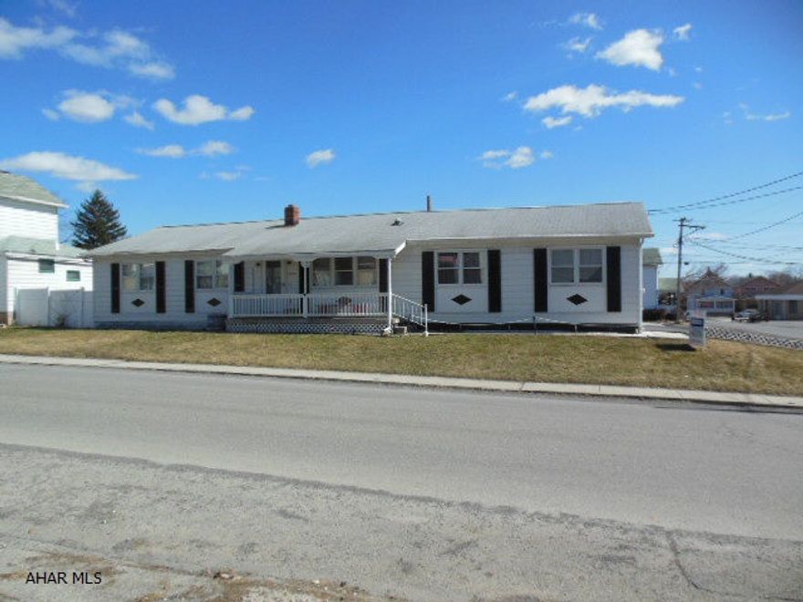 Beautiful ranch house (handicap accessible) with 3BR, 1 bath, & 2 half baths on a corner lot. Two car attached garage. Good closets, large kitchen, nice sized living room with modern skylight, large family room & workshop/storage in basement with a sump pump that keeps it dry because of the flat area location. Newly updated high efficiency gas forced air furnace with central air. New breaker box, new laminate floor kitchen, newer wheel chair ramp to the kitchen, large two car garage (28' x 20'), fenced lot with shed. Great price for this exceptional 28' x 48' home!!