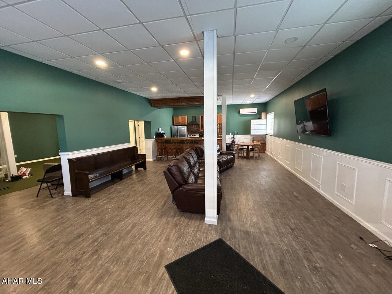 None - Commercial Lease