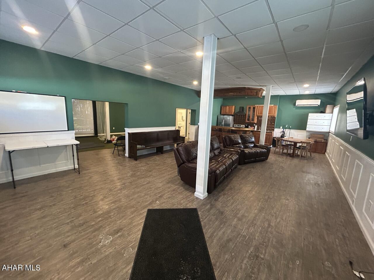 None - Commercial Lease