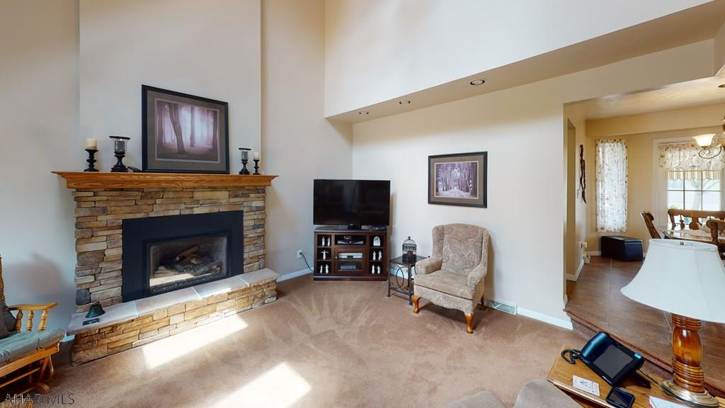 Woodland Terrace - Residential