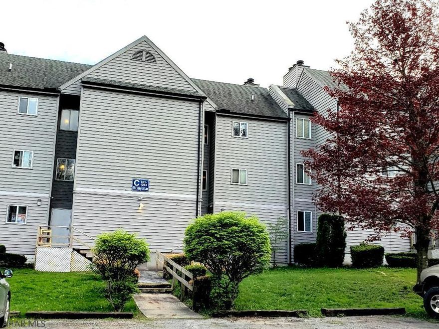 Nice loft condo with upgraded stainless steel appliances, beautiful bath, and remodeled unit.  Electric system is breakers.  $255/mo dues include use of indoor & outdoor pools, hottub, tennis court, outside maintenance & trash removal. Sq ft & taxes per tax card - buyer to verify sq ft & taxes. #J-483