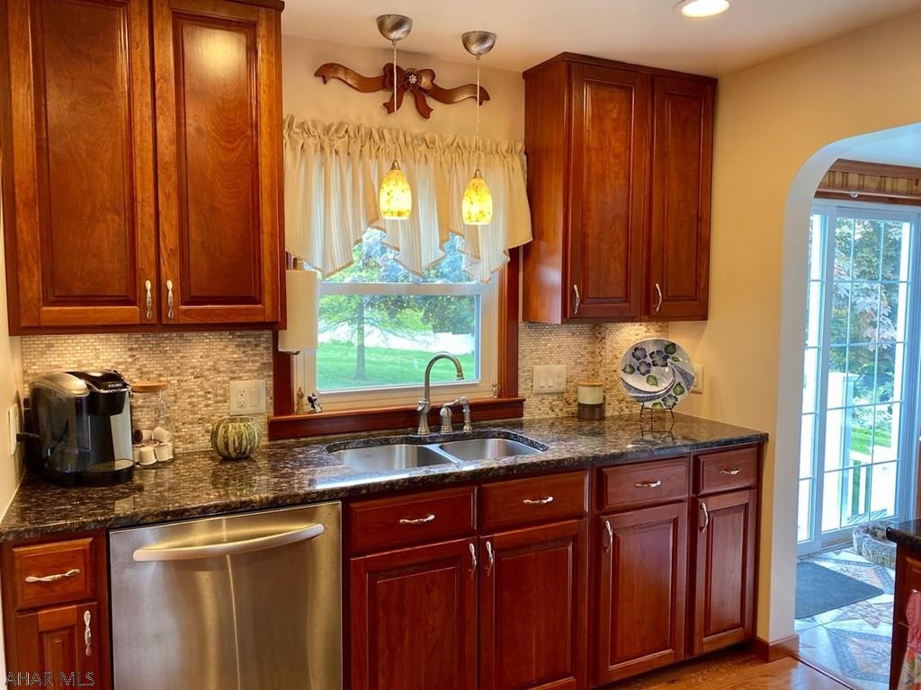 Lakemont - Residential