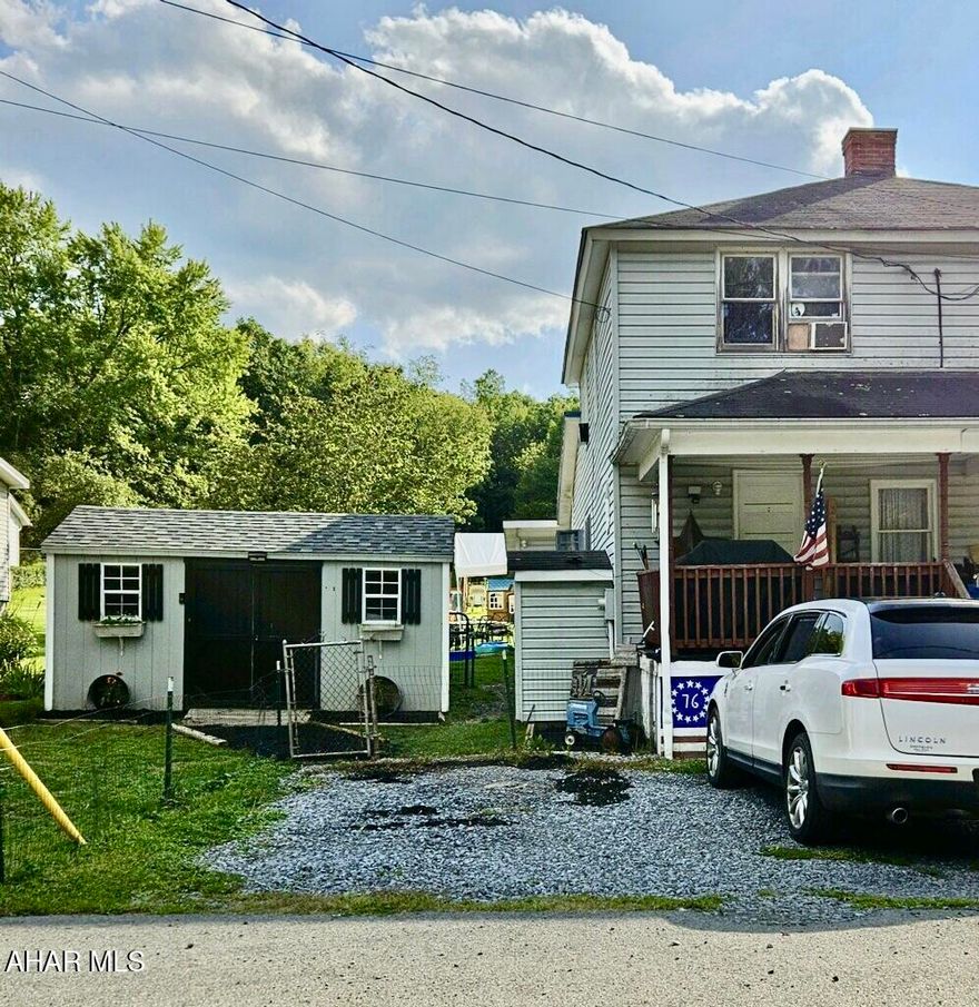 For comparable purposes only. Duplex had one bedroom, living room, kitchen/dining area, laundry area and mud room on first floor. Two bedrooms on the second floor.