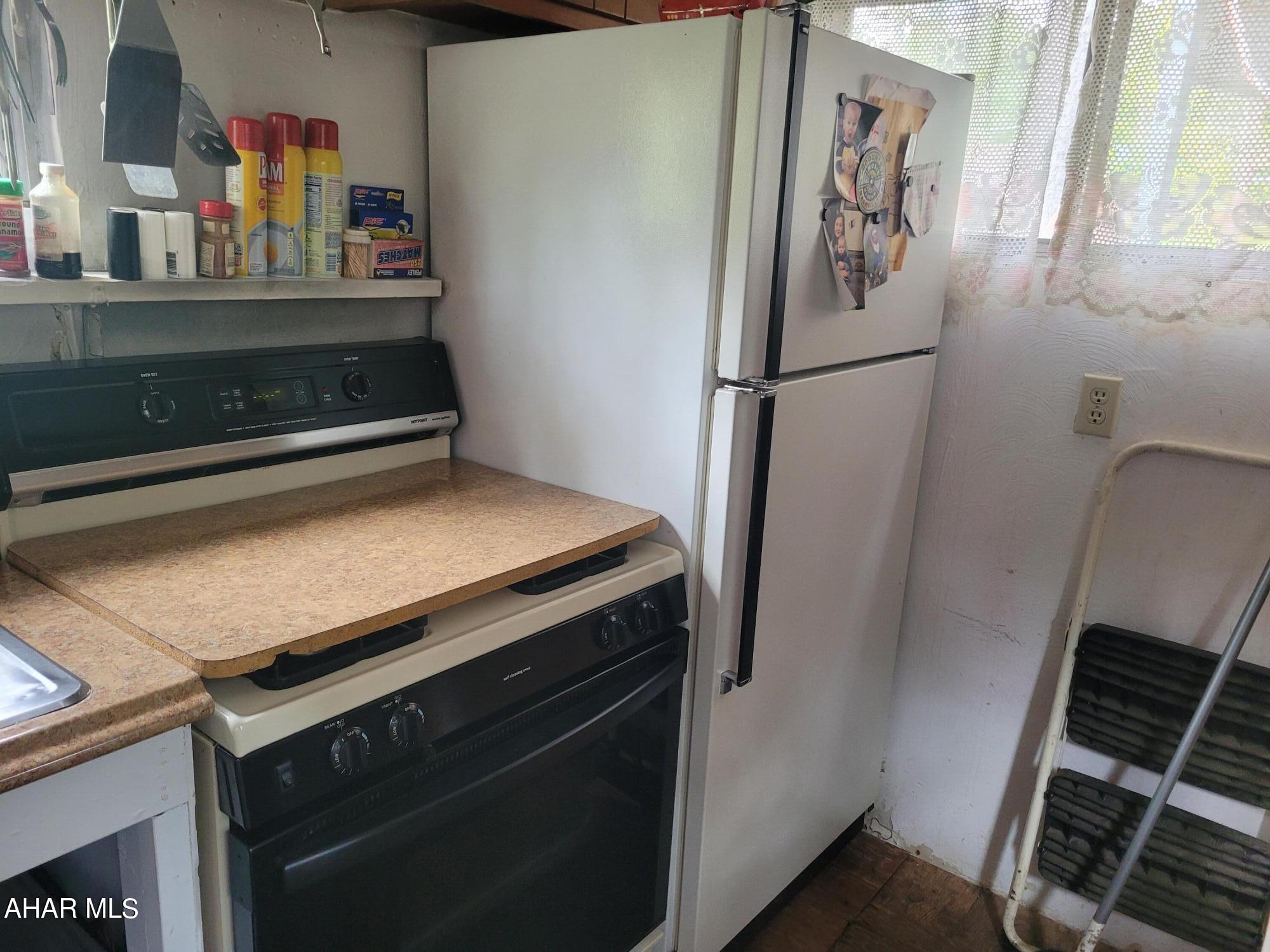 Glendale Yearound - Residential