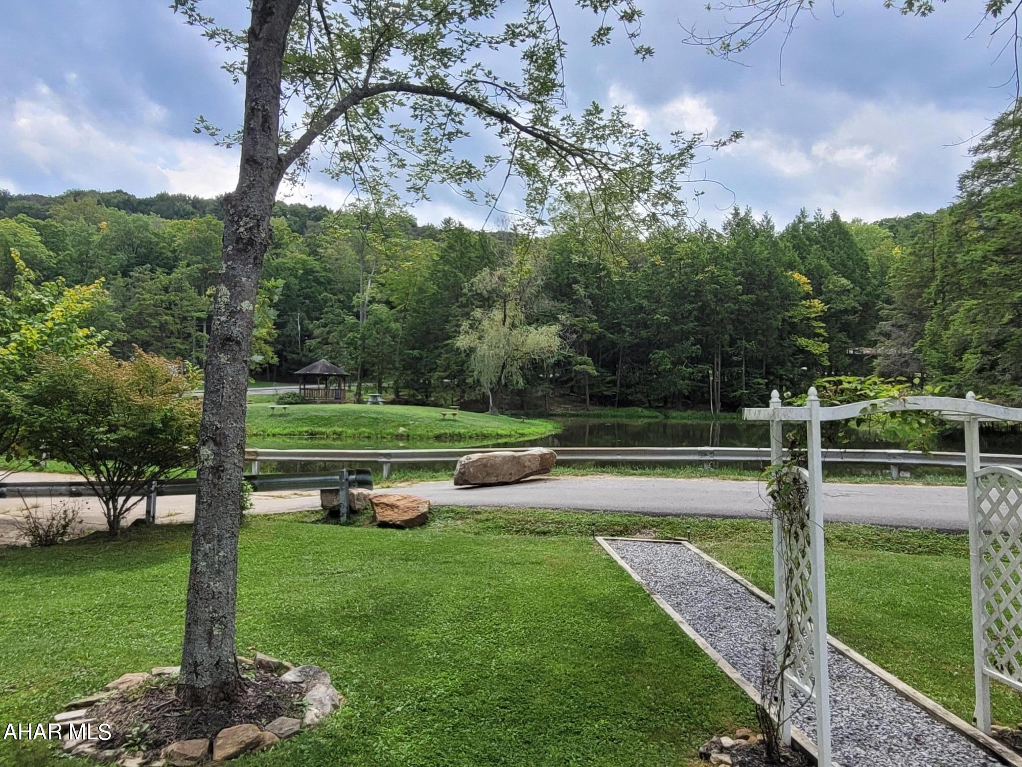 Glendale Yearound - Residential