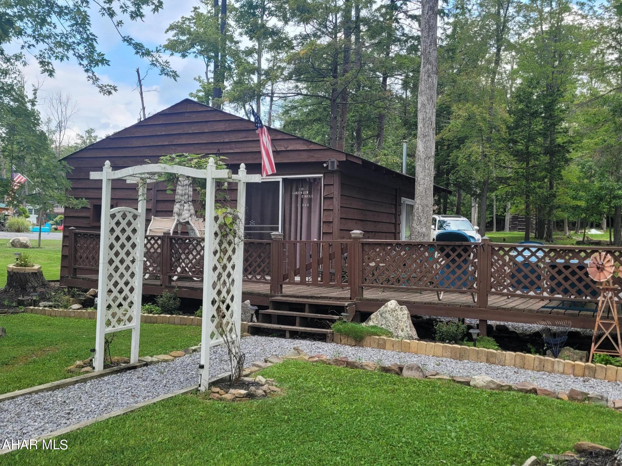 Glendale Yearound - Residential