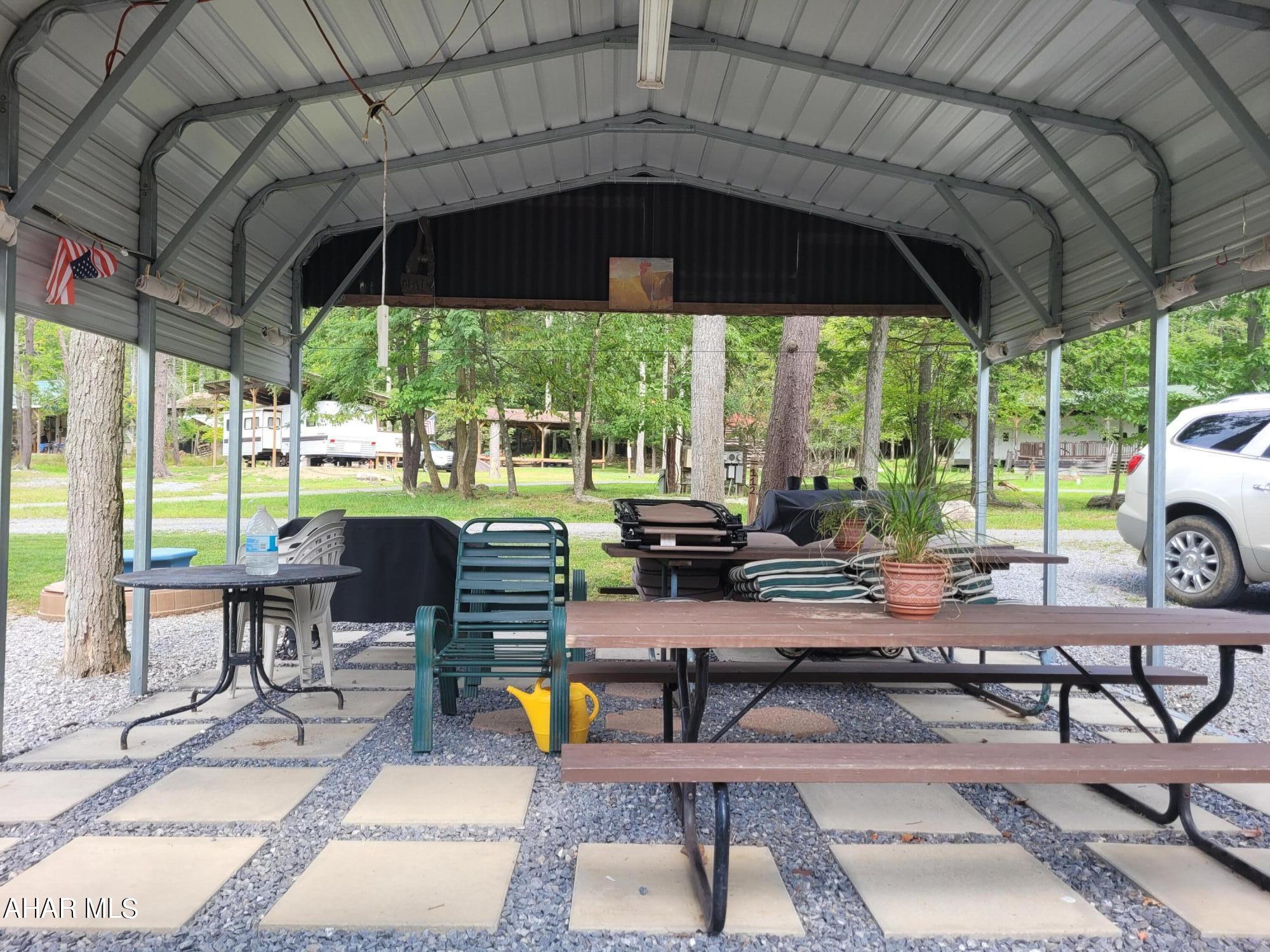 Glendale Yearound - Residential