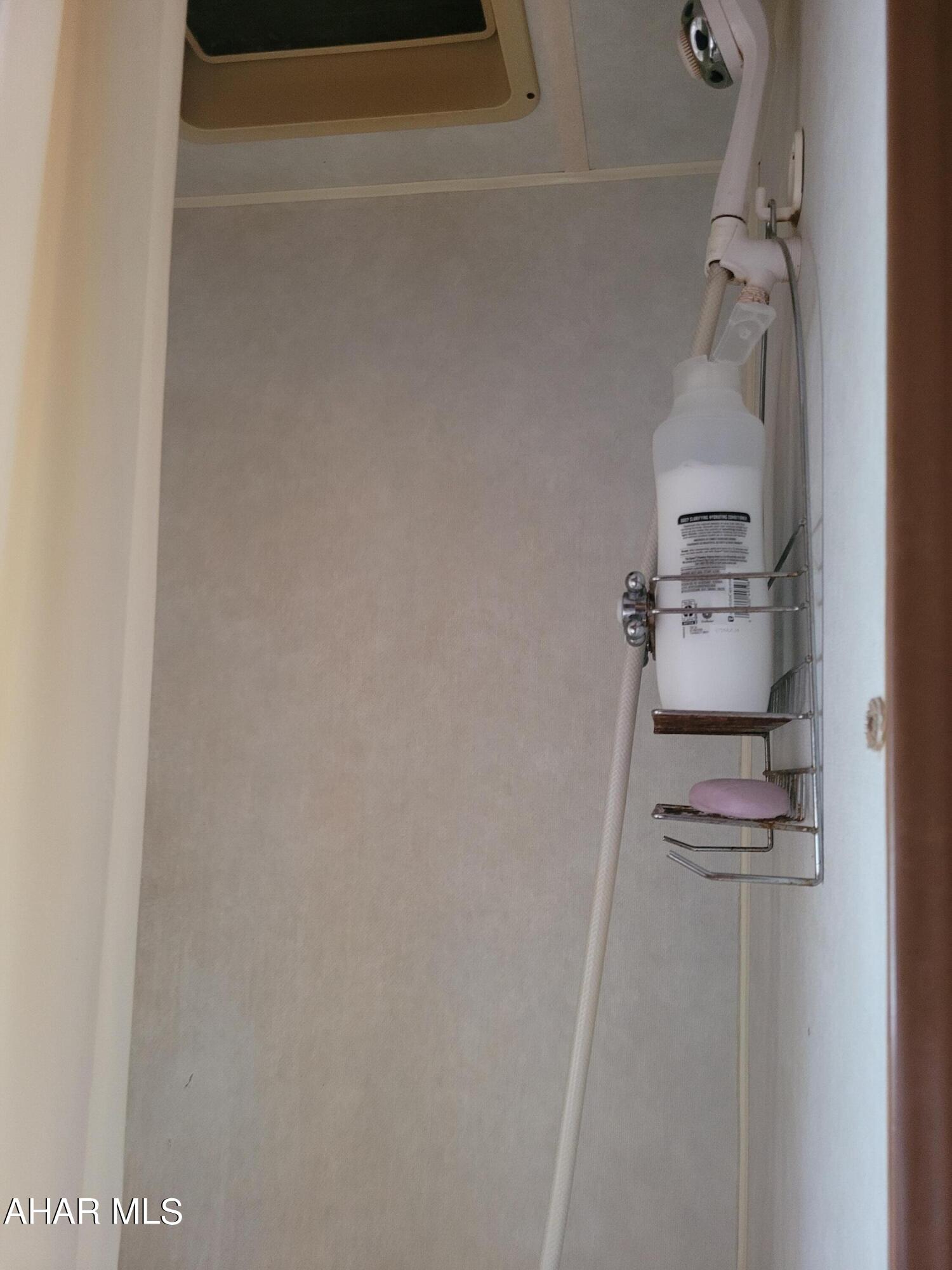 Glendale Yearound - Residential