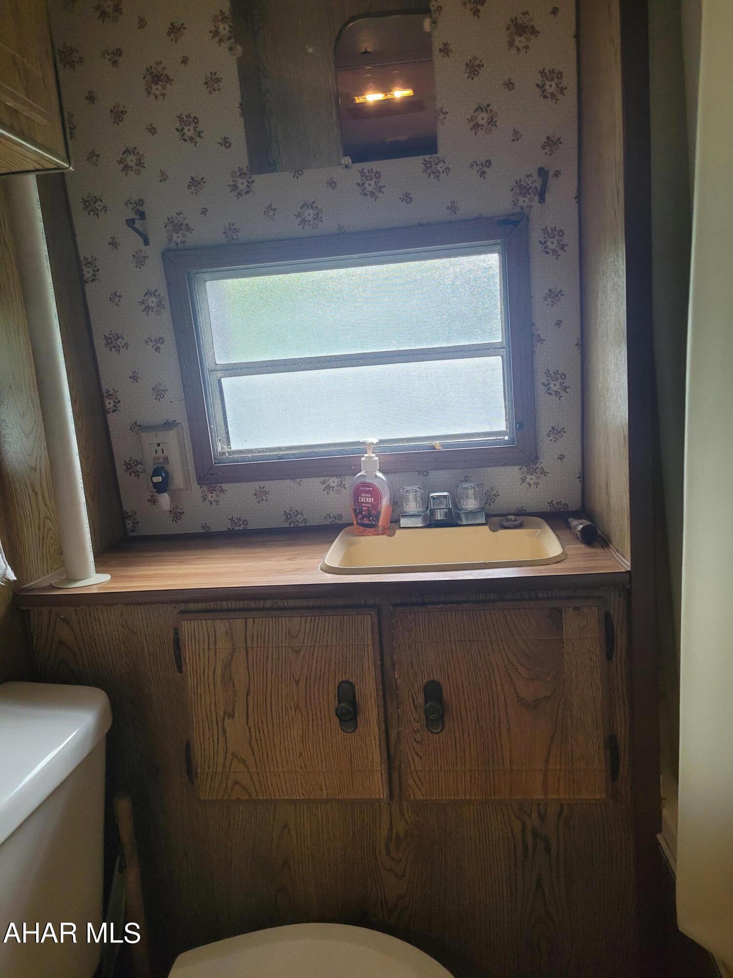 Glendale Yearound - Residential