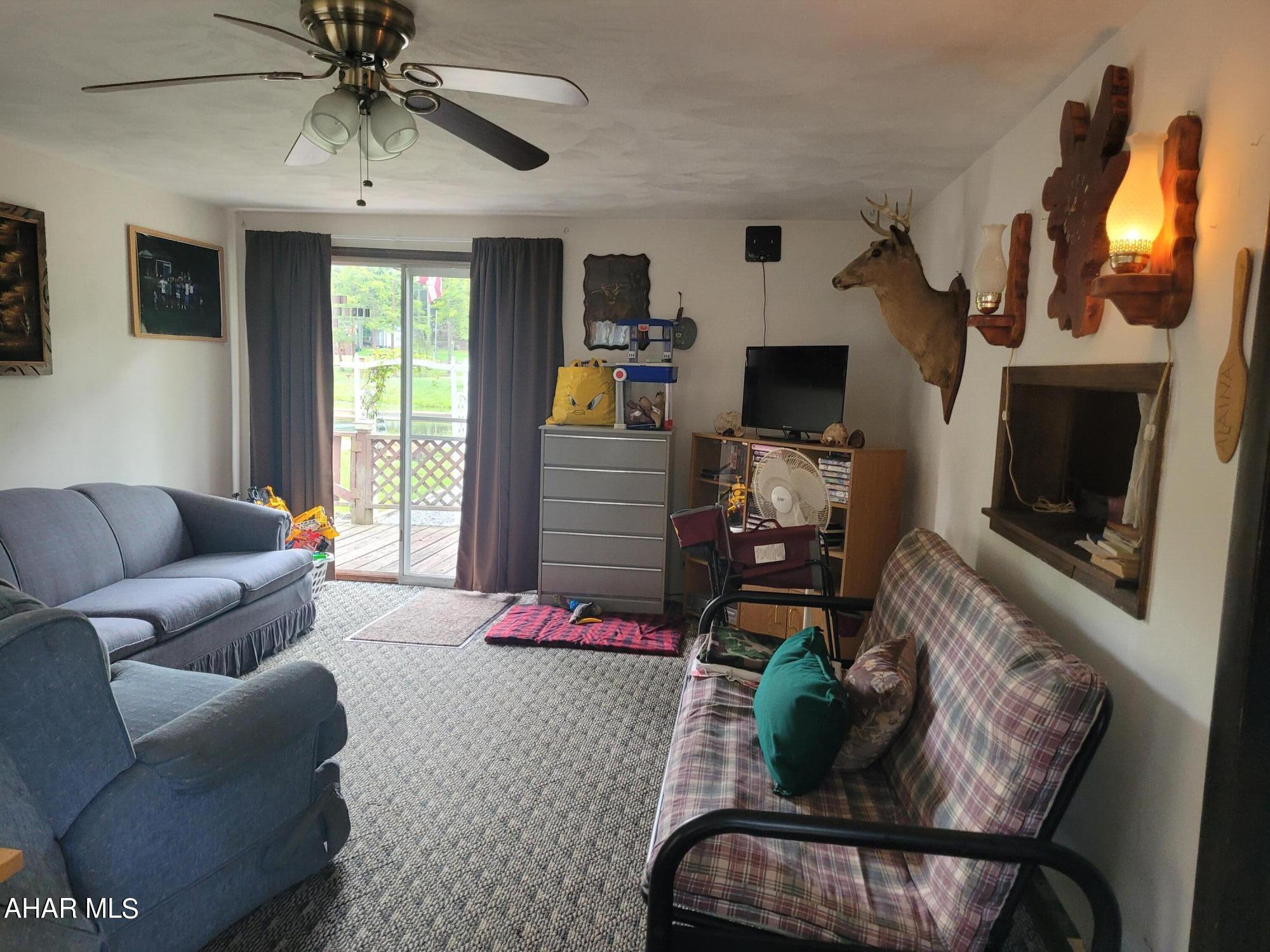 Glendale Yearound - Residential