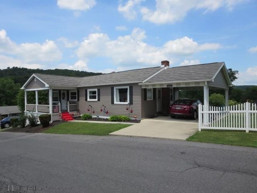 Nice 1 3/4 bath, 3 bedroom ranch in quiet, popular section of Bedford Borough. Easy walk to the shops, restaurants and other activities of Historic Downtown Bedford. 1 mile from Omni Bedford Springs Resort. Newer siding and roof, plus both bathrooms have been recently remodeled. Family room in basement could easily be used as a 4th bedroom. Central air, security system.