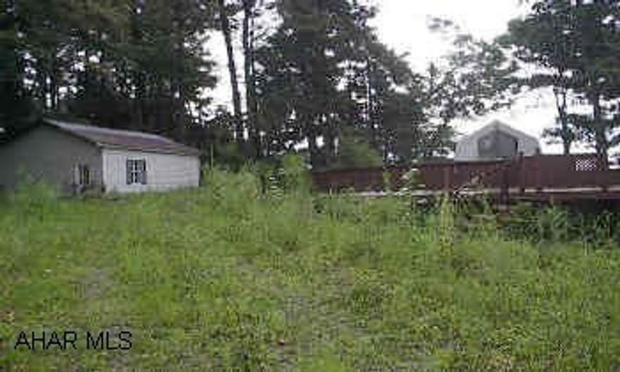 3 ACRES WITH WELL, SANDMOUND, BARN/SHED, GARAGE, ABOVE GROUND POOL AND POOL HOUSE/WORKSHOP.  FENCED. GREAT FOR HORSES.  3 ACRE WITH  PRIVACY AND GREAT VIEW. HOME BURNED, BUT OUTBUILDINGS AND UTILITIES THERE.  CALL DARLA 696-1227 OR 934-4663.  MUST HAVE APPT.  NO DRIVEBYS.