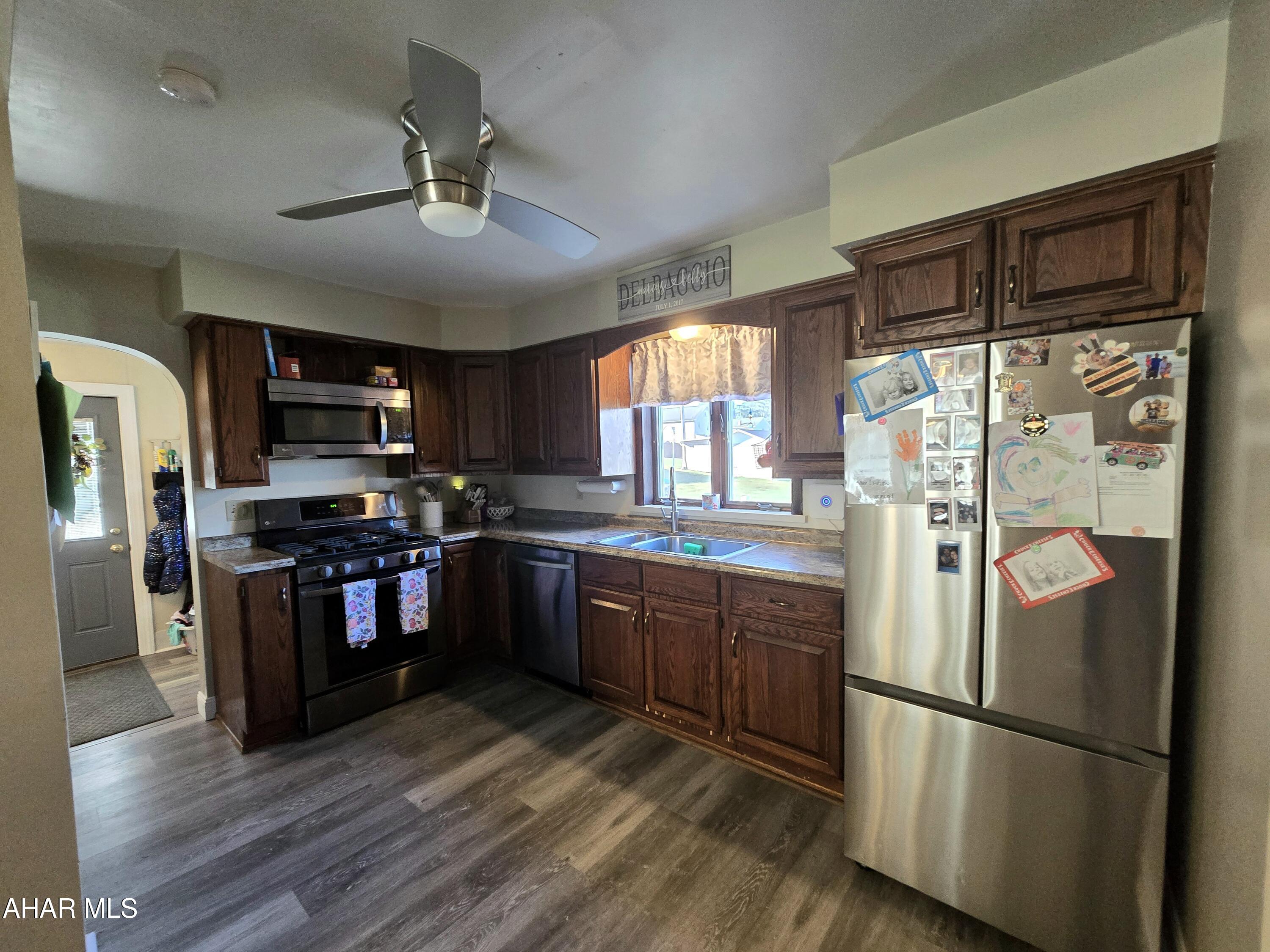 Pleasant Valley - Residential