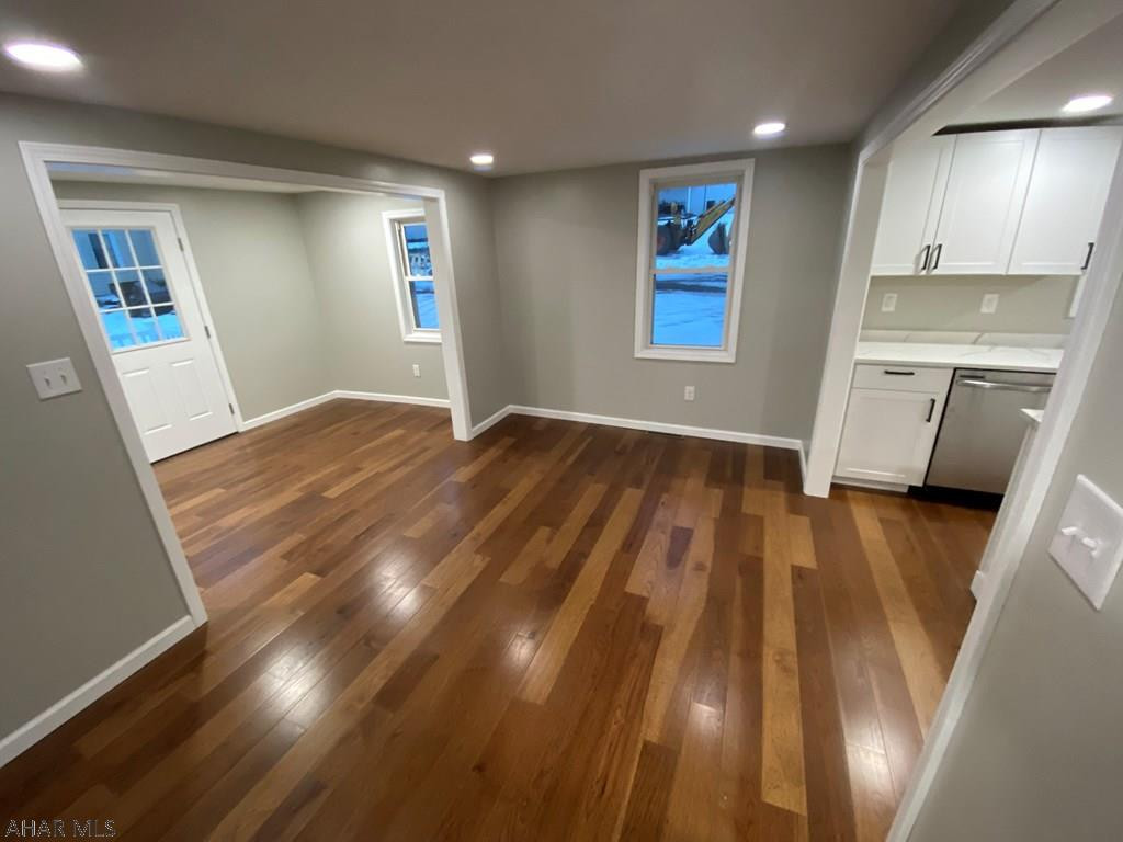 Juniata - Residential