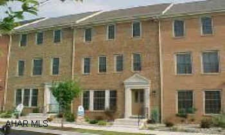 Lovely townhouse in Holliday Hills. Individualized facades. Lower level may be finished. 2 car garage option. Still time to choose carpet colors. Lovely townhouse in Holliday Hills. Individualized facades. Lower level may be finished. 2 car garage option. Still time to choose carpet colors. Electric system - 100 amp