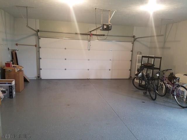 Rolling Hills - Residential