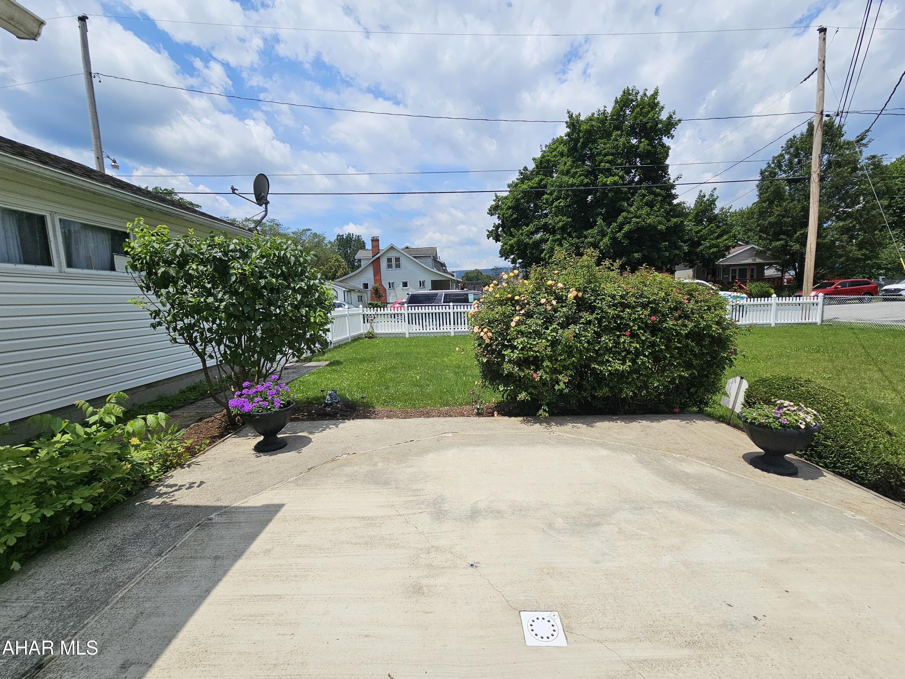 Juniata - Residential