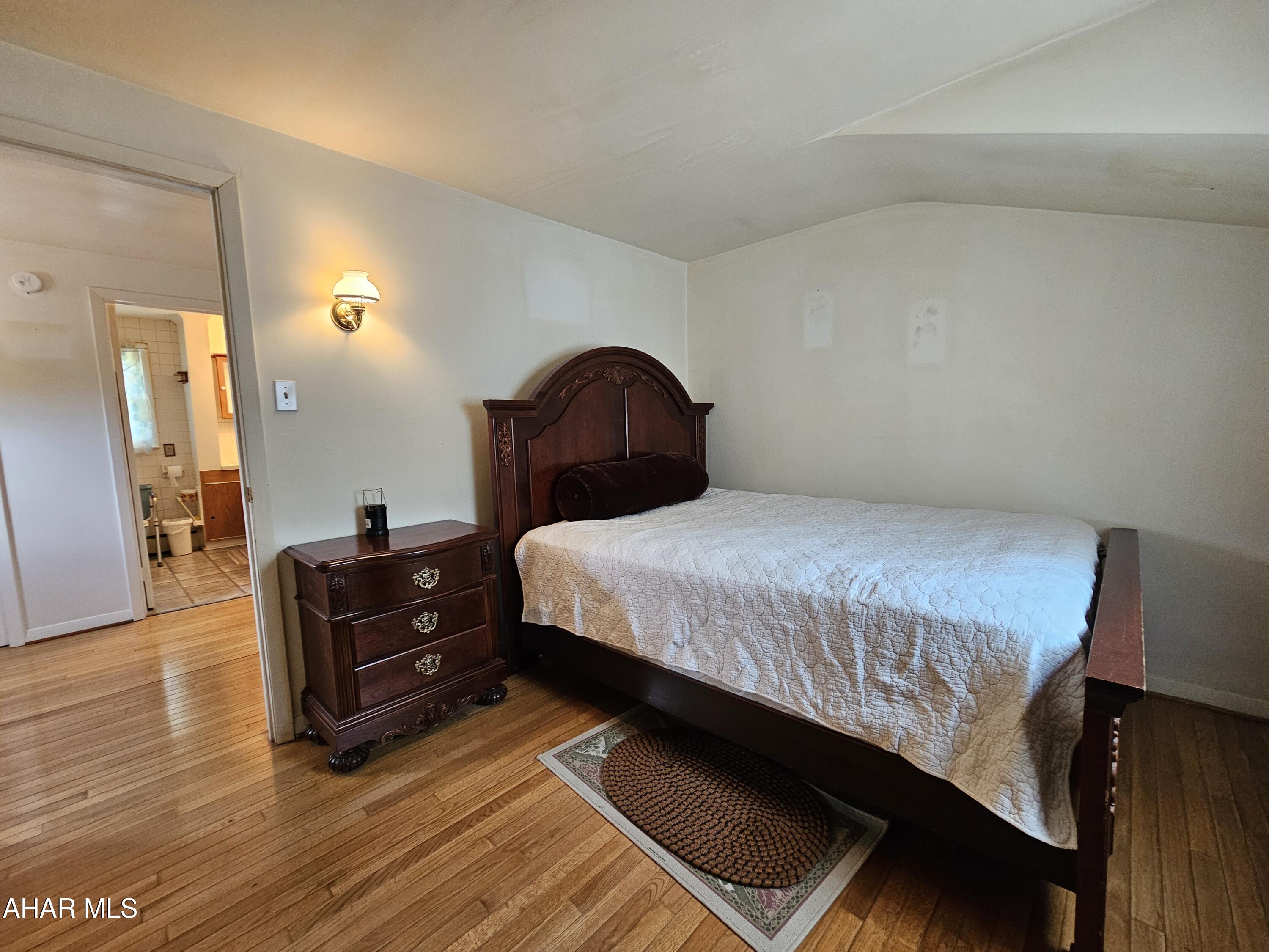 Juniata - Residential