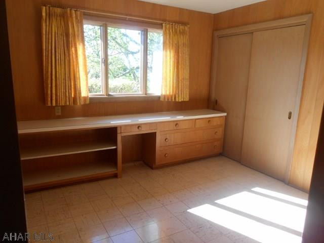 Meadowbrook - Residential