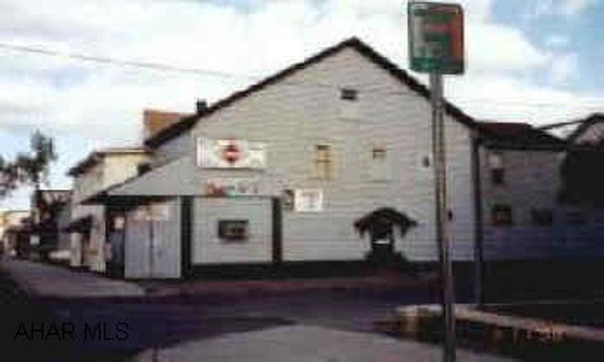 Great neighborhood business. Sale includes all equipment and pennsylvania state beverage license. Call listing office for more details. #SC0031   Listing and Selling agent:  Mascia, Rick Great neighborhood business. Sale includes all equipment and pennsylvania state beverage license. Call listing office for more details. #SC0031   Listing and Selling agent:  Mascia, Rick