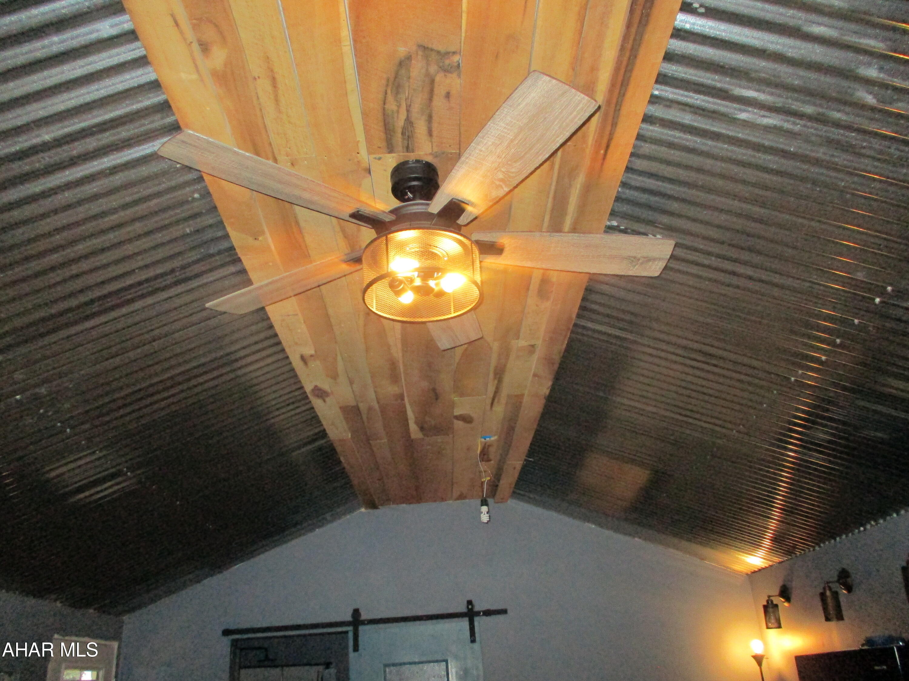 Glendale Yearound - Residential