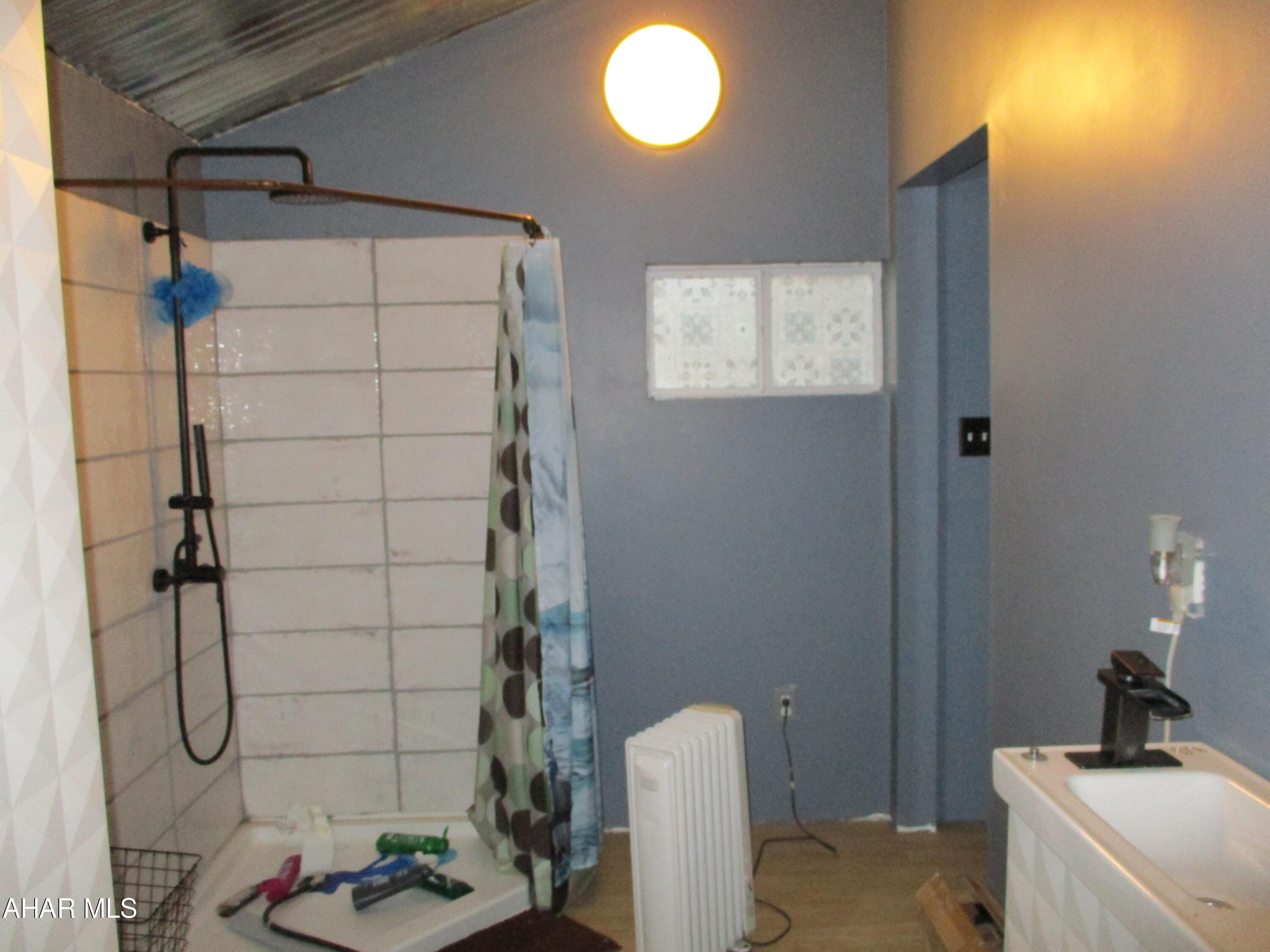 Glendale Yearound - Residential