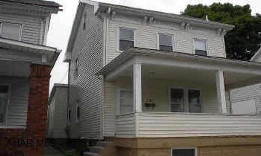 1ST FL. LAUNDRY, OFF STREET PARK,FENCED YARD, ENERGY EFFICIENT, NEW SIDING & WINDOWS, (UPDATED BY HUD). FIN ATTIC 3RD BED.  NICELY UPDATED 2-3 BED. CALL DARLA 696-1227 OR 934-4663 GREAT STARTER OR INVESTMENT.  REDUCED! 1ST FL. LAUNDRY, OFF STREET PARK, NEW SIDING & WINDOWS ENERGY EFFICINET (UPDATED BY HUD). FIN ATTIC 3RD BED.  NICELY UPDATED 2-3 BED. CALL DARLA 696-1227 OR 934-4663