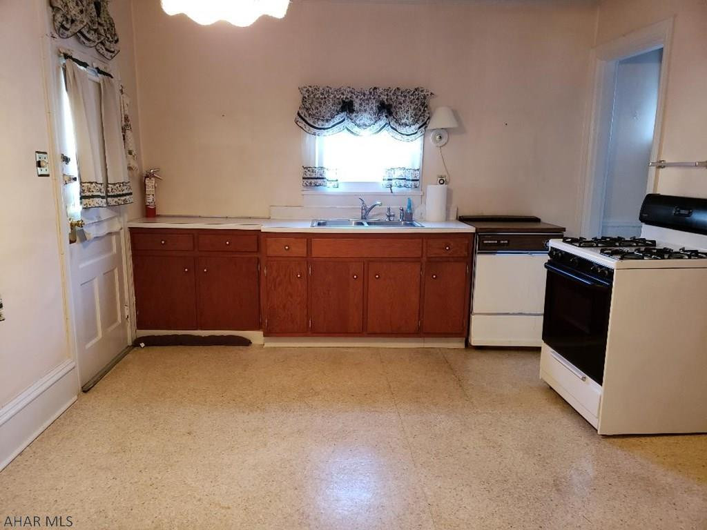 Unknown - Residential