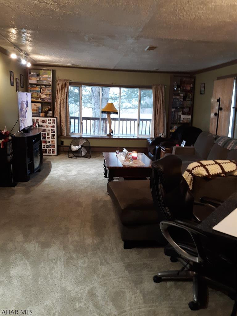 Maple Hollow - Residential