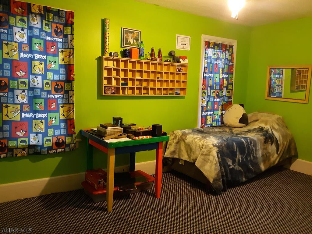 Maple Hollow - Residential