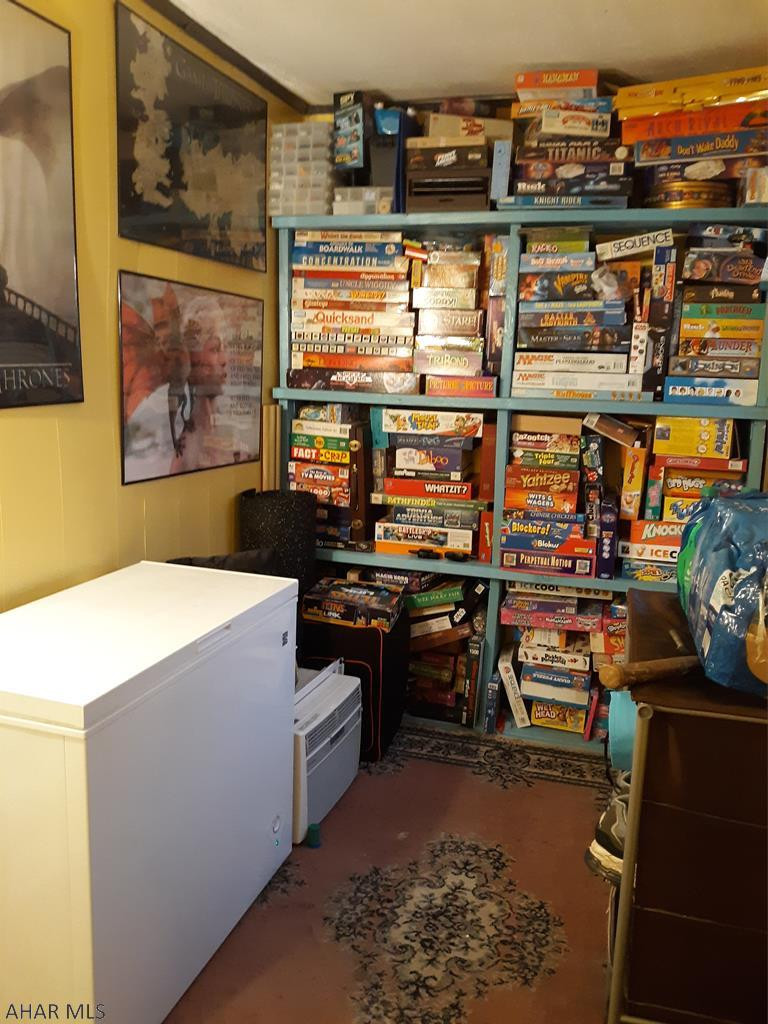 Maple Hollow - Residential