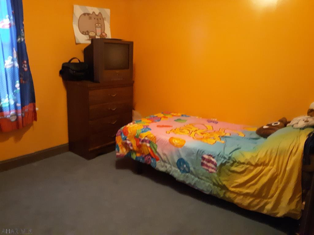 Maple Hollow - Residential