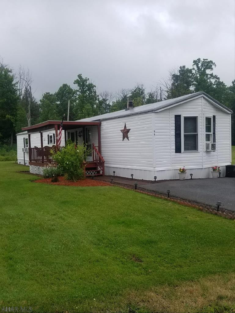 Laurel Woods - Residential