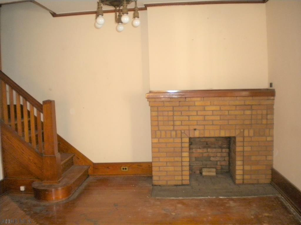 Juniata - Residential