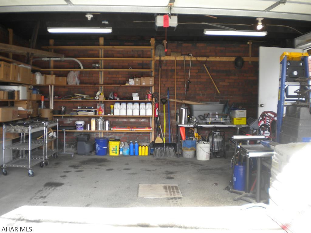 Juniata - Residential