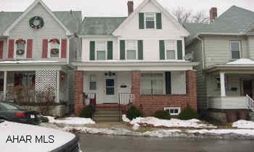 EXCEPTIONAL 2.5 STORY WITH 3-4 BR, DECK, OFF-STREET PARKING, FENCED YARD, DECK, AND SOME APPLIANCES. UNIQUE FEATURES! VERY SPECIAL HOME WITH SOME UNIQUE FEATURES. 3-4 BR, NEWER ROOF, SIDING, WINDOWS, DECK, ETC. 2ND FLOOR ACCENT LIGHTING, JUNGLE GYM TYPE APPARATUS TO 3RD FLOOR LOFT. FENCED YARD WITH DECK, OFF-STREET PARKING, ALL APPLIANCES. MODERN KITCHEN & BATH. A MUST SEE! MIKE MANGIA 932-8888.