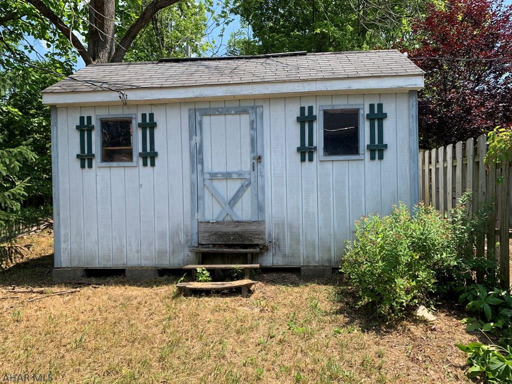 Unknown - Residential