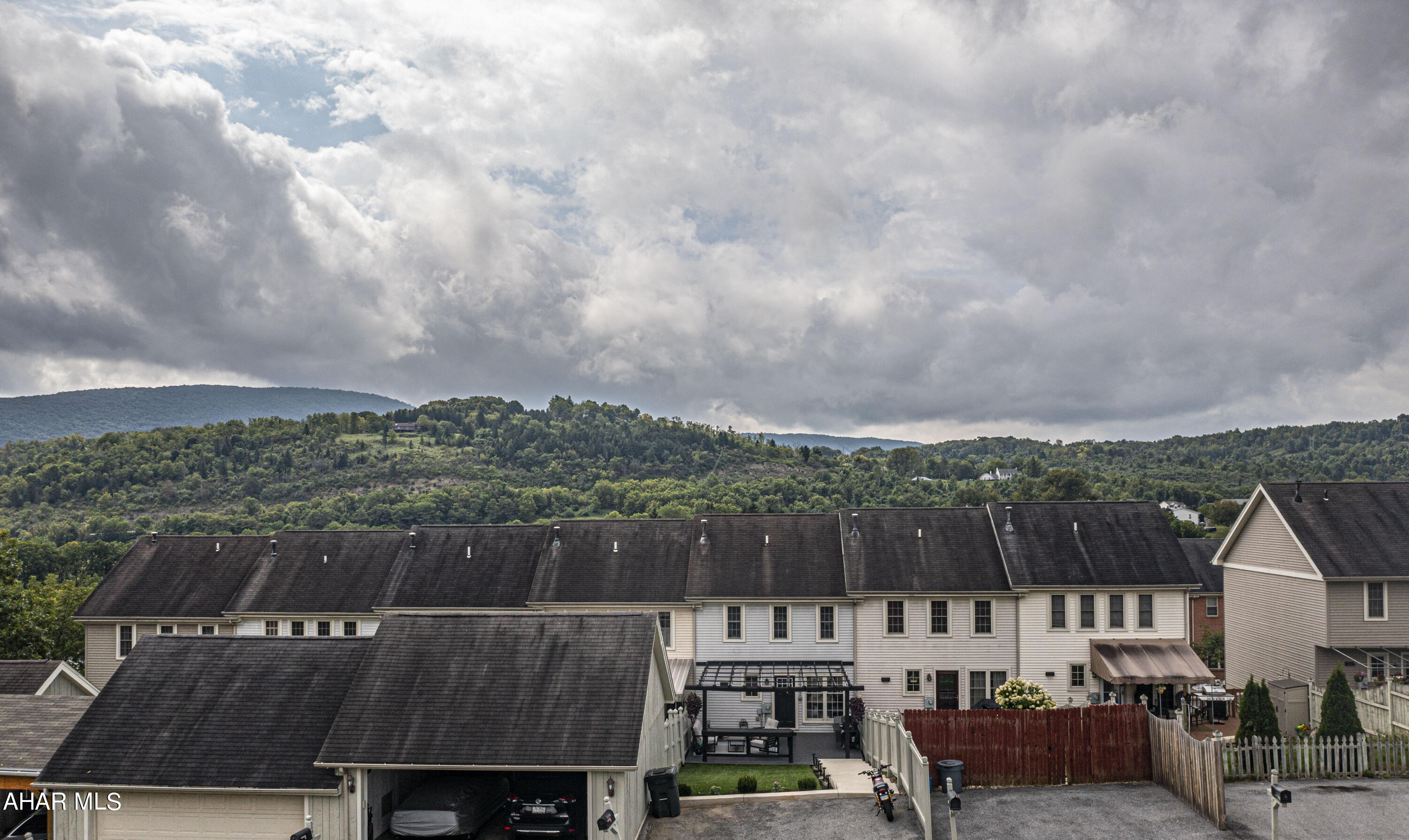 Holiday Hills - Residential