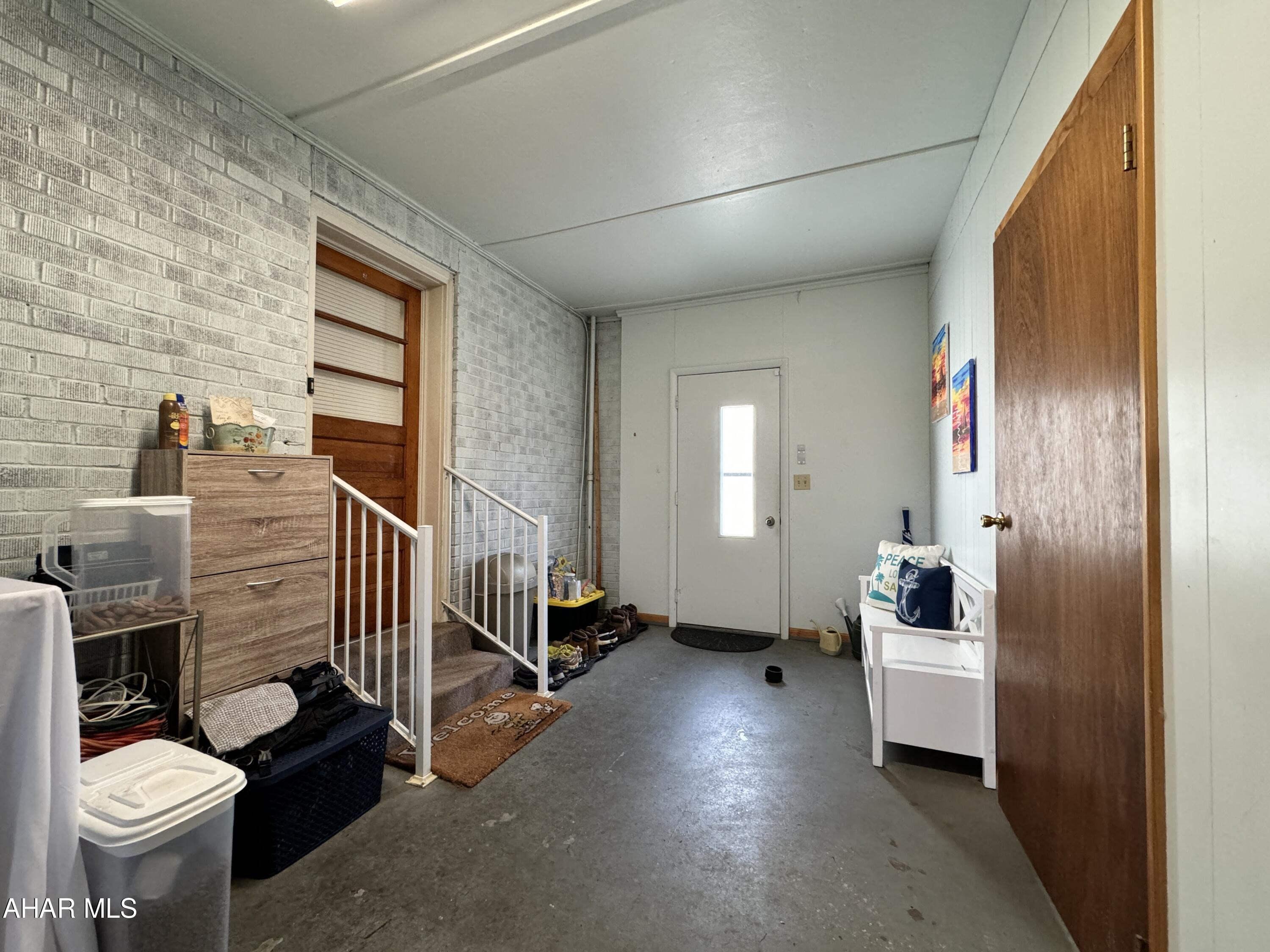 Meadowbrook Terrace - Residential