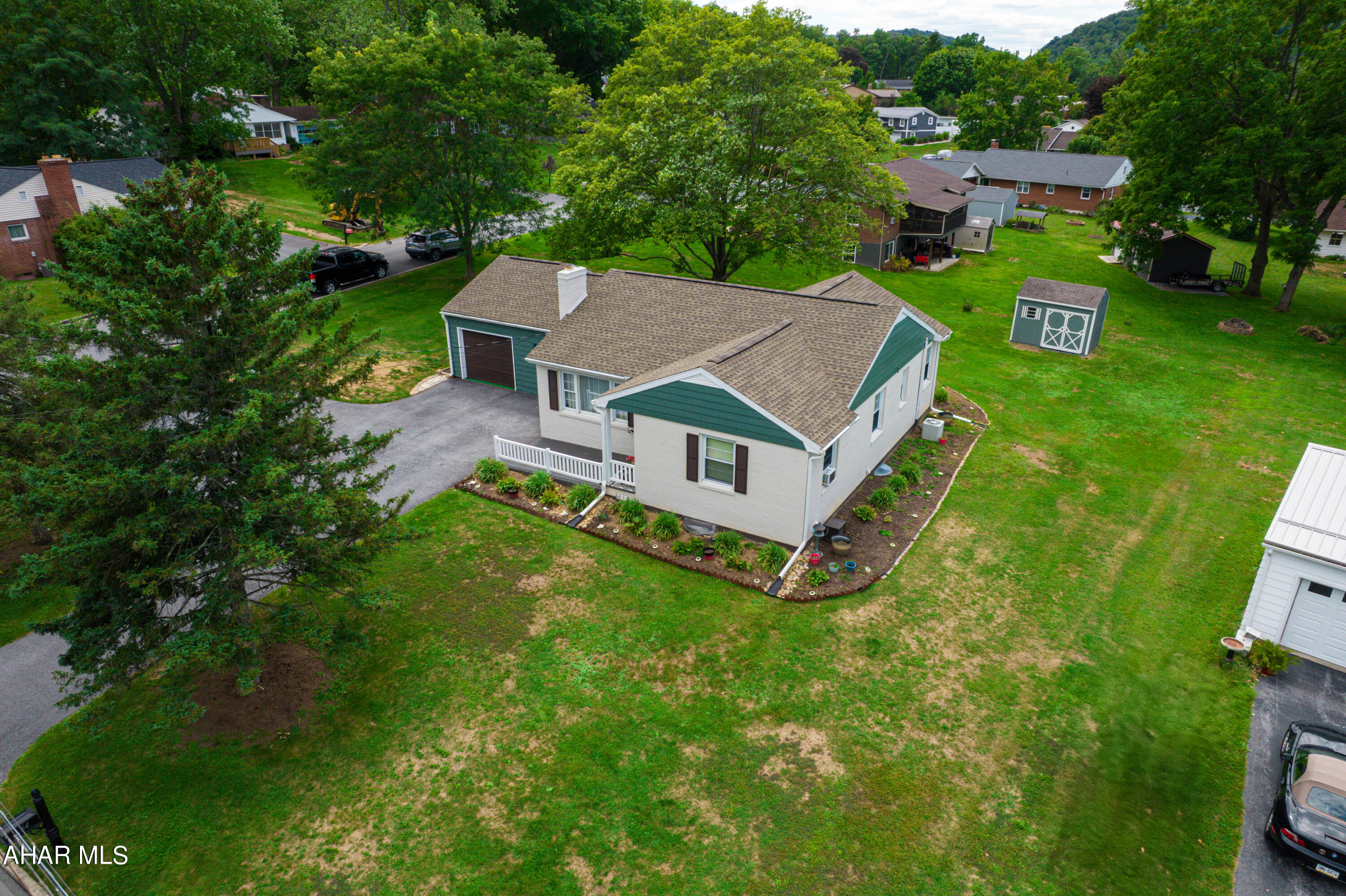 Meadowbrook Terrace - Residential